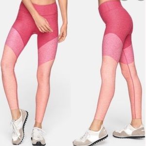 NWT Outdoor Voices colorblock 7/8 ankle leggings size small
